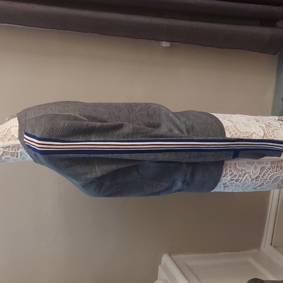 ATHLETA S Canyon Long Sleeve Thumbhole Pullover Striped Sleeve Sweater - Picture 9 of 14